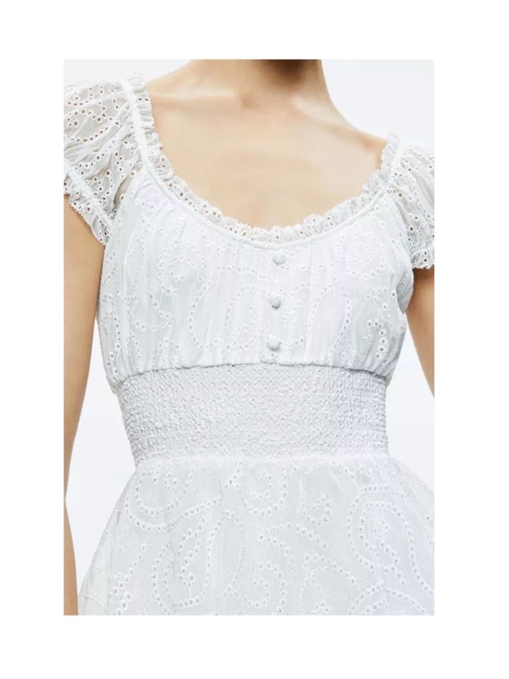New! ALICE + OLIVIA Gracie Eyelet Lace Ruffle Dress Romper - Picture 4 of 9